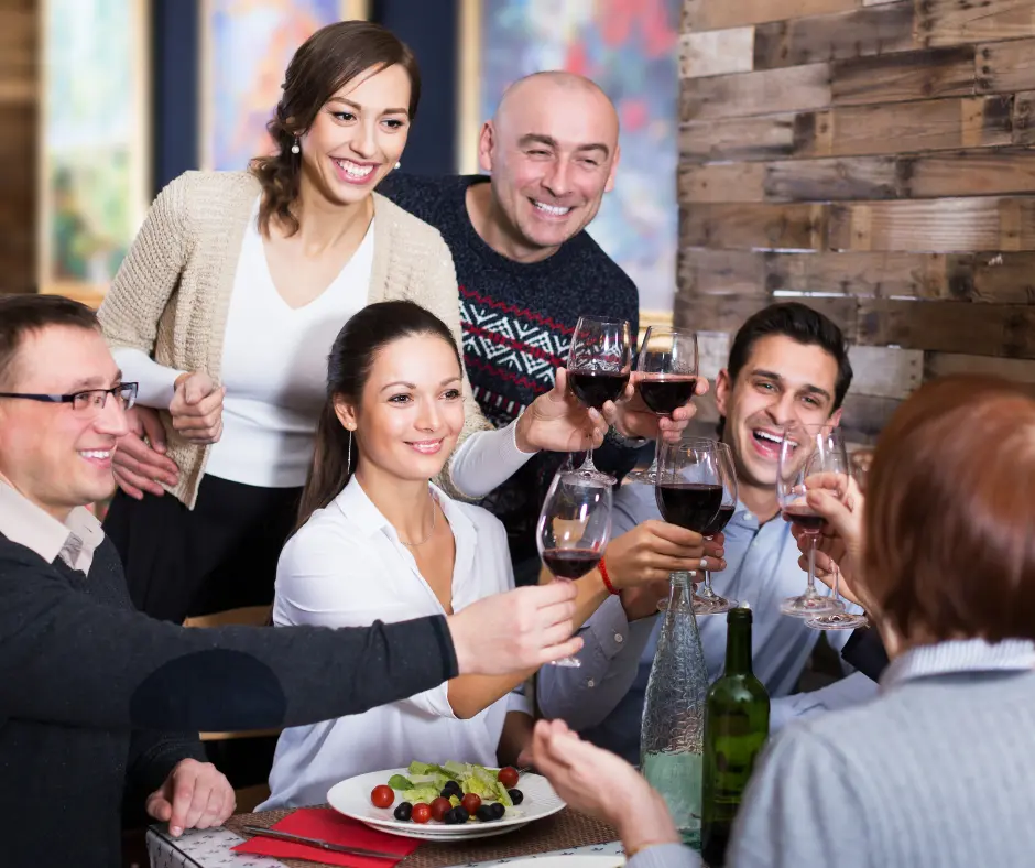 Pot de depart - Repas conviviale autour dun buffet - CRIOR
