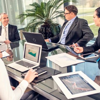 Livraison de plateaux repas en entreprise à Neuilly sur seine – réunion de travail – Crior Traiteur Entreprise Livraison de plateaux repas en entreprise à Neuilly sur seine - réunion de travail - Crior Traiteur Entreprise